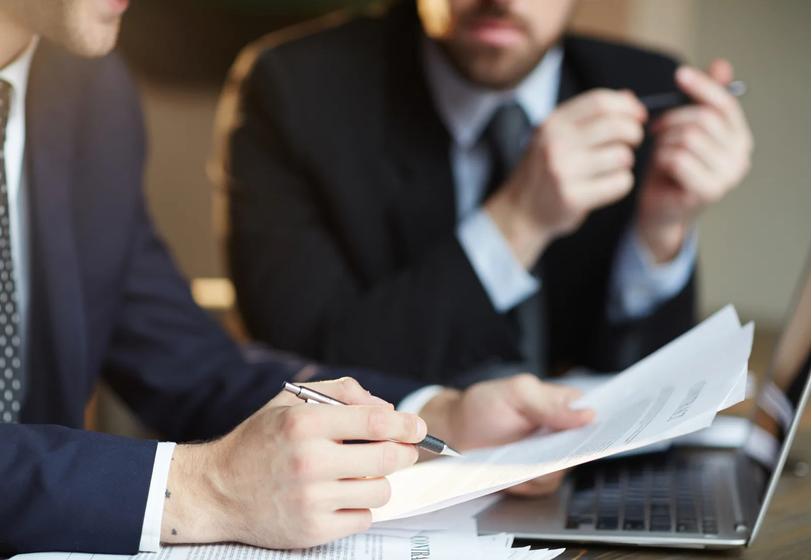 Vertrauen und Erfolg: Wie eine Gewerbe-Lizenz Ihre Geschäftschancen steigert